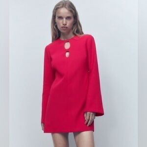 ZARA CUT OUT DRESS BELL SLEEVES, FUCHSIA 💖